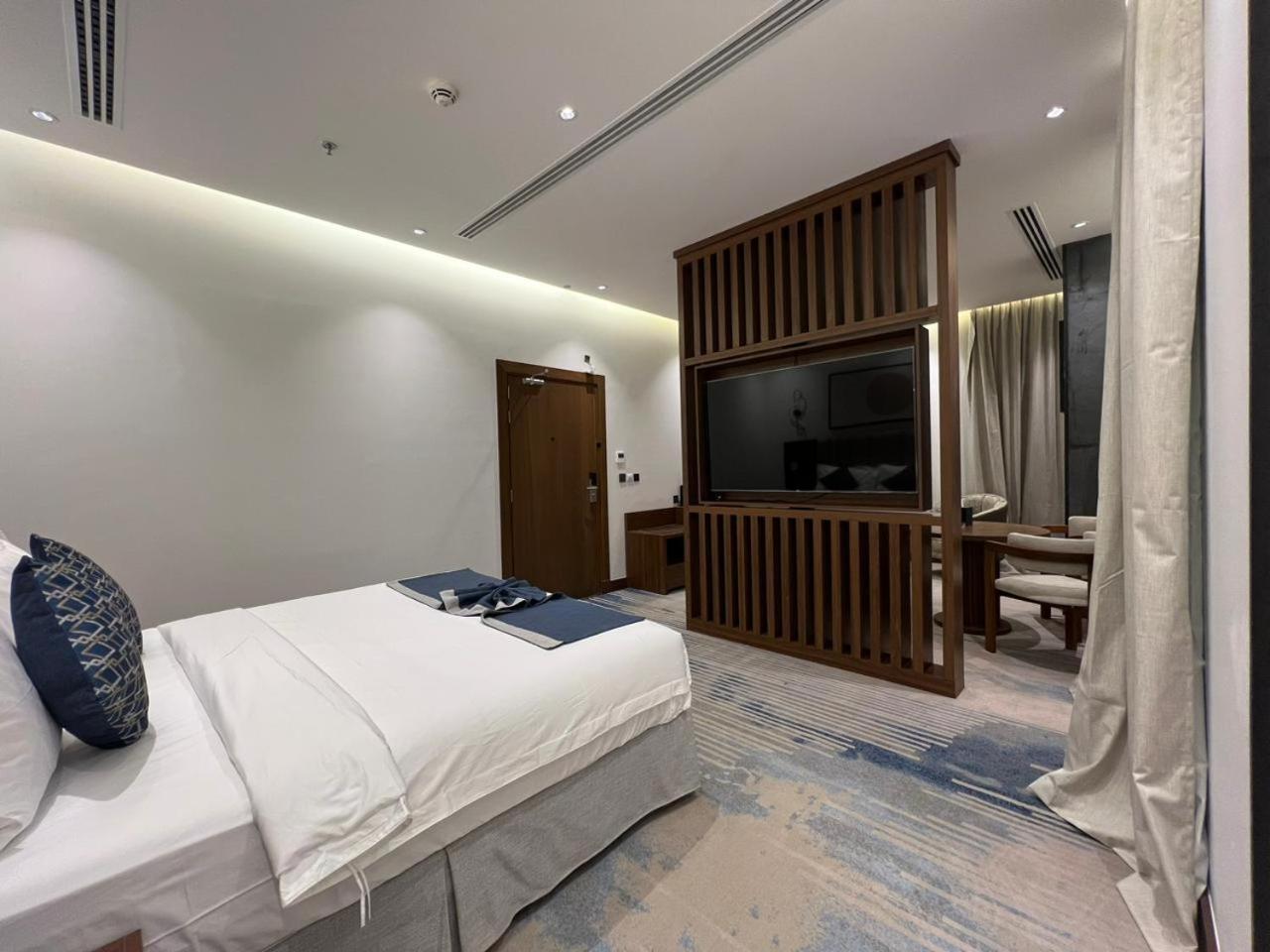 Anan Riyadh